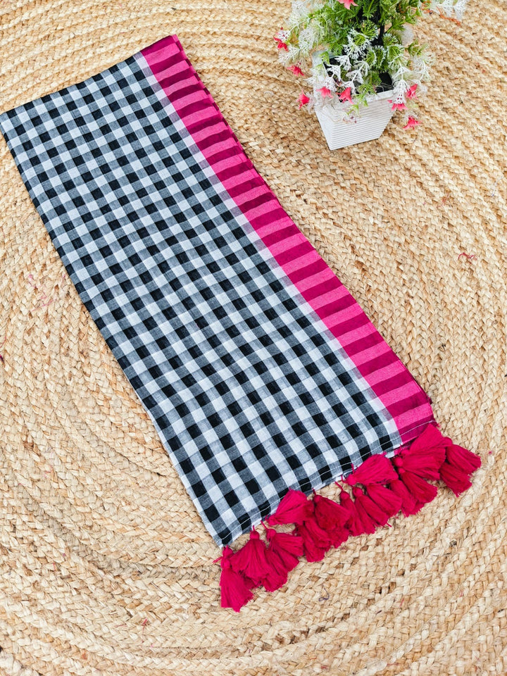 Dropbox Checks Mul Cotton Saree