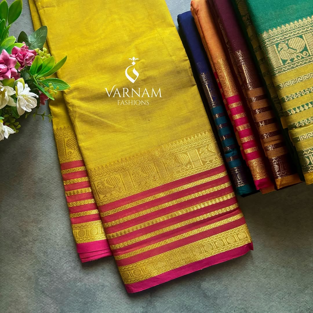 Plain Kanchi Cotton Sarees With Contrast Border