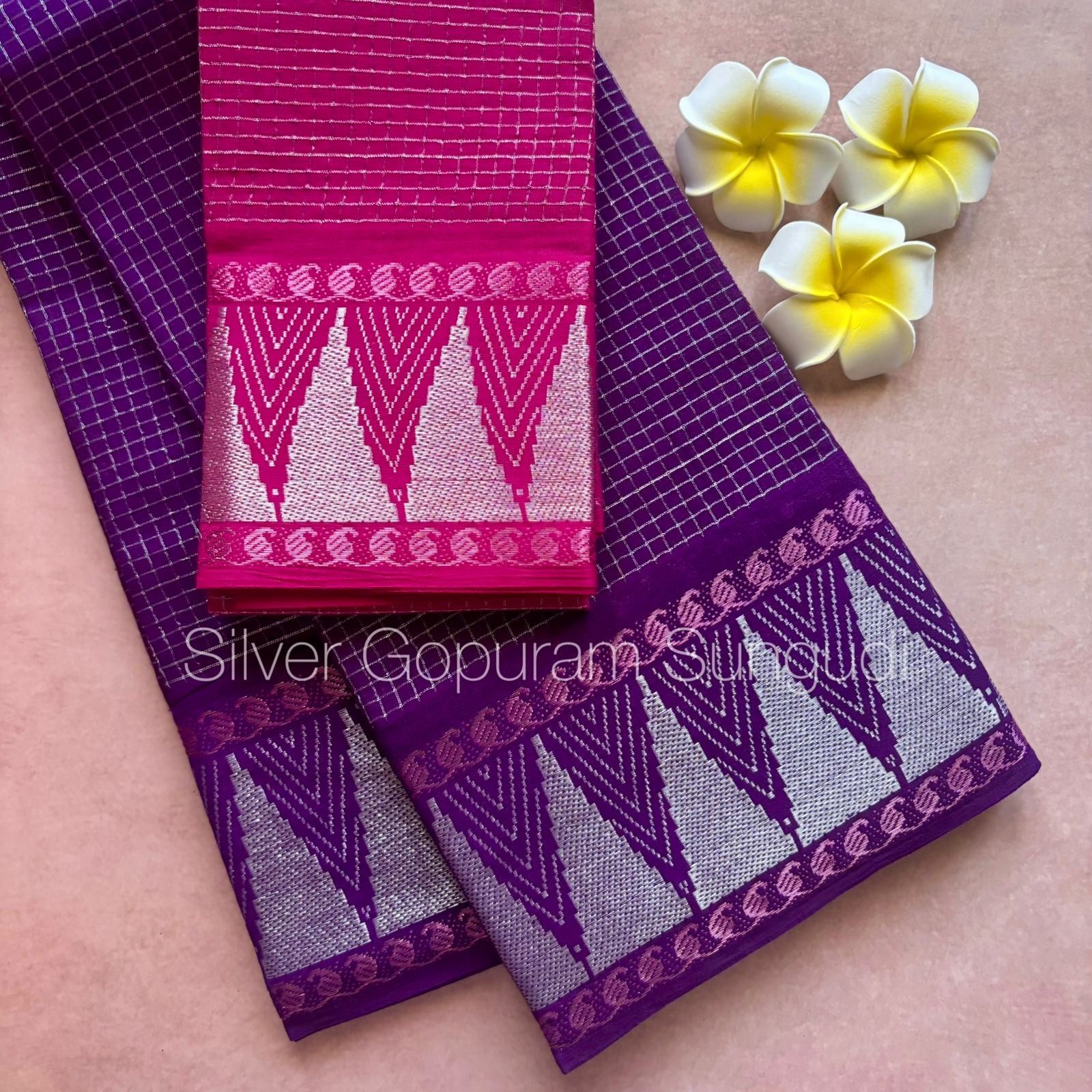 Gopuram Silver Sungudi Cotton Saree