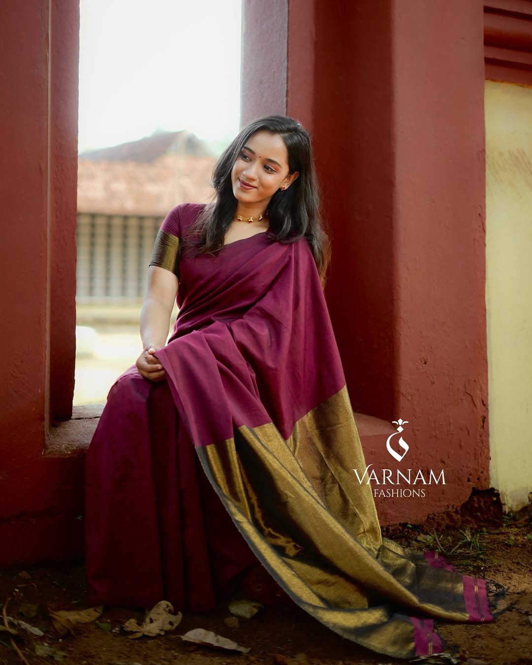 Nayanthara Inspired Maroon Khadi Cotton Saree