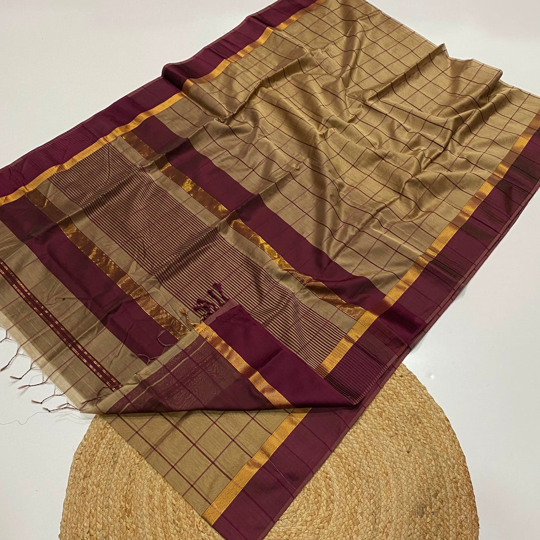 Beige With Wine Maheshwari Silk Cotton Saree