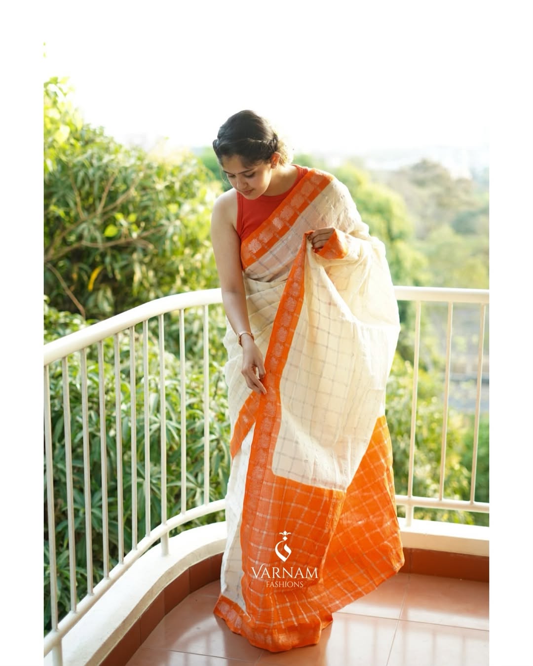 Cream With Orange Silver Pavithra Kattam Sungudi Cotton Saree