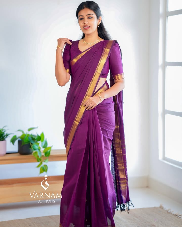 Purple With Small Zari Border Kanchi Cotton Saree