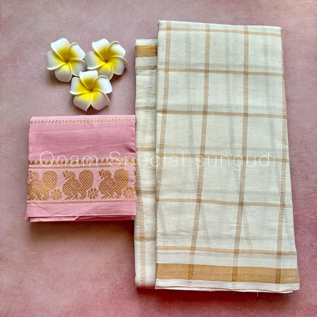Onam Halfwhite Vanaja Kattam Sungudi Cotton Saree