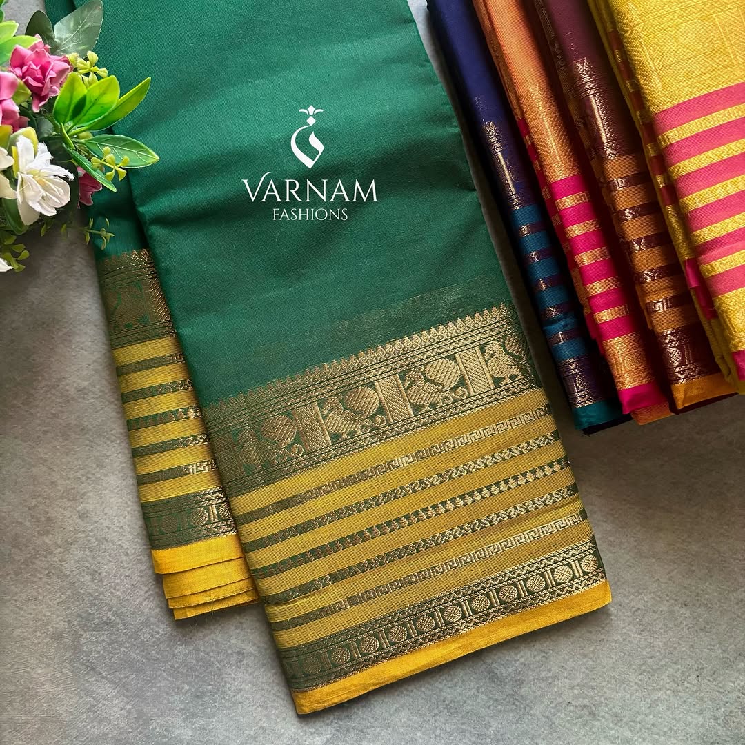 Plain Kanchi Cotton Sarees With Contrast Border