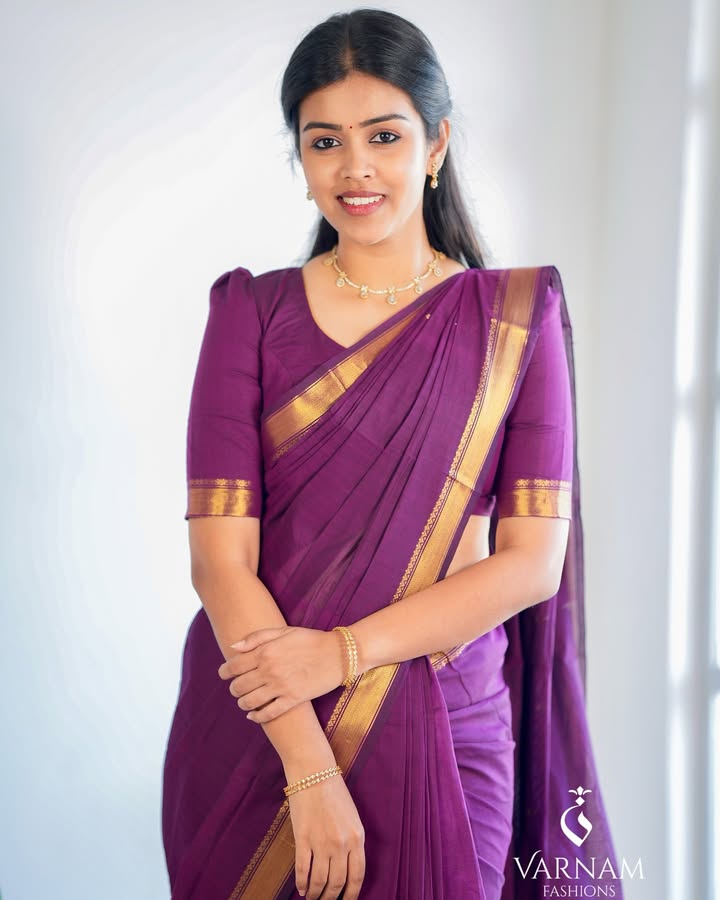 Purple With Small Zari Border Kanchi Cotton Saree