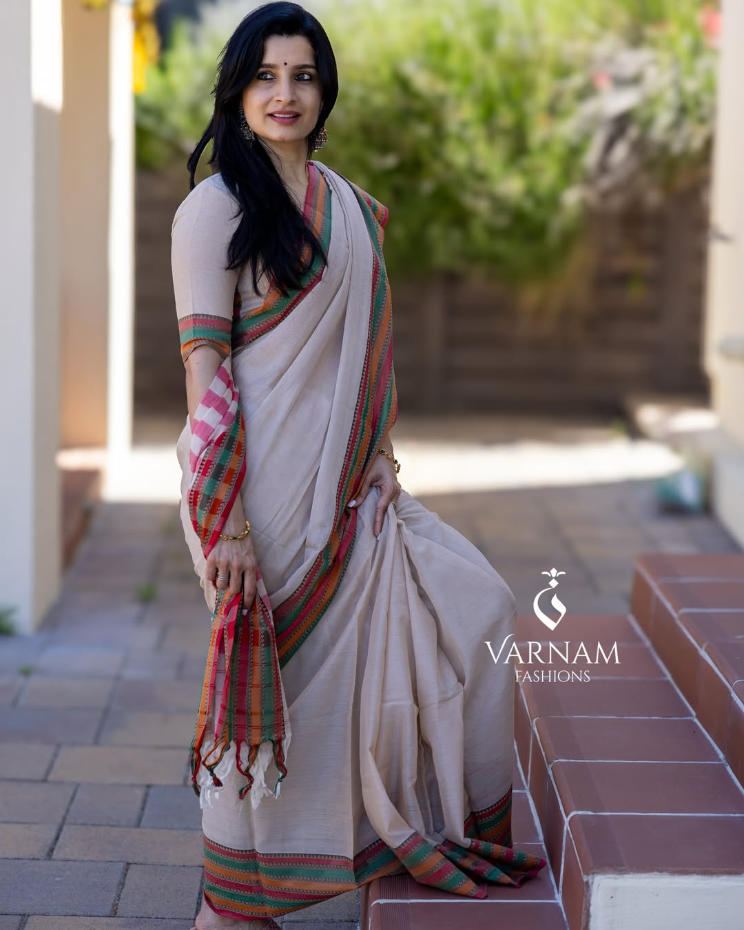 Halfwhite Narayanpet Cotton Saree