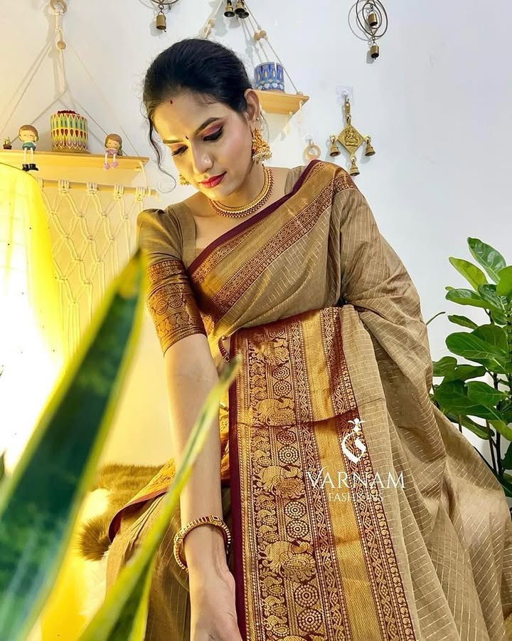 Beige With Maroon Rich Pallu Kanchi Cotton Saree