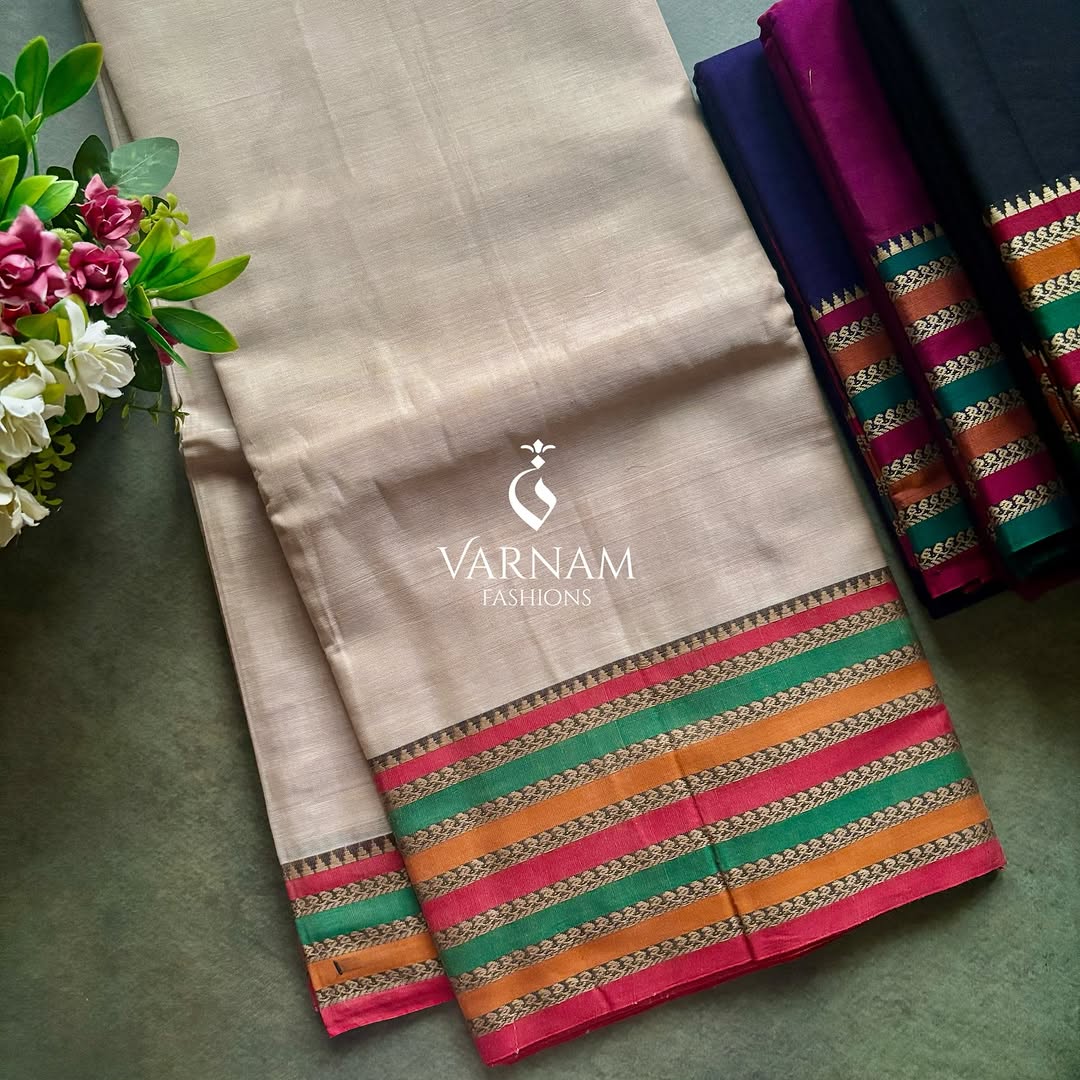 Plain Narayanpet Sarees With Multicolour Border