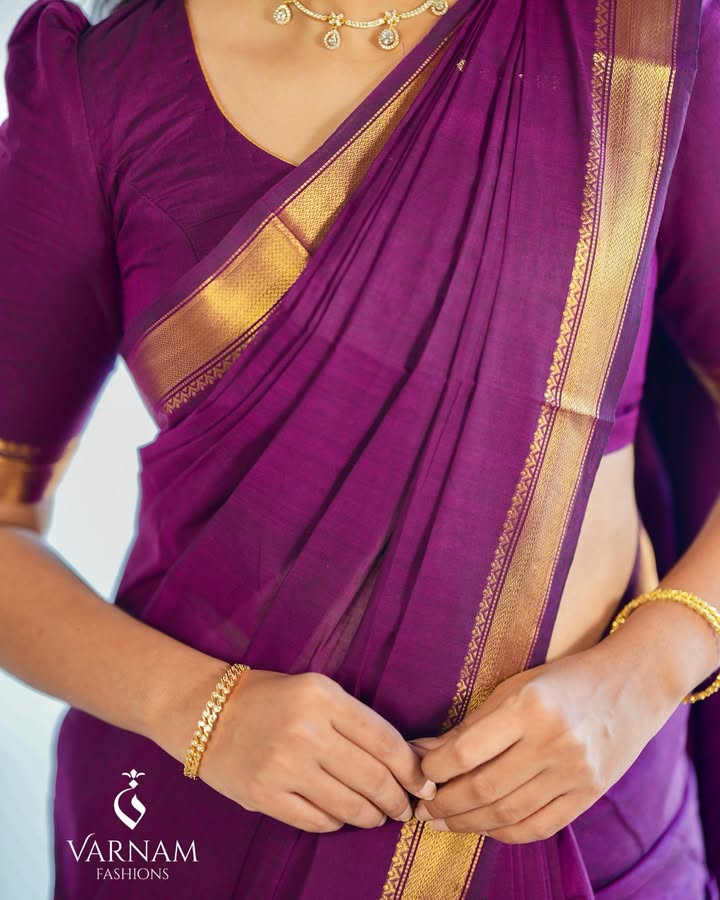 Purple With Small Zari Border Kanchi Cotton Saree