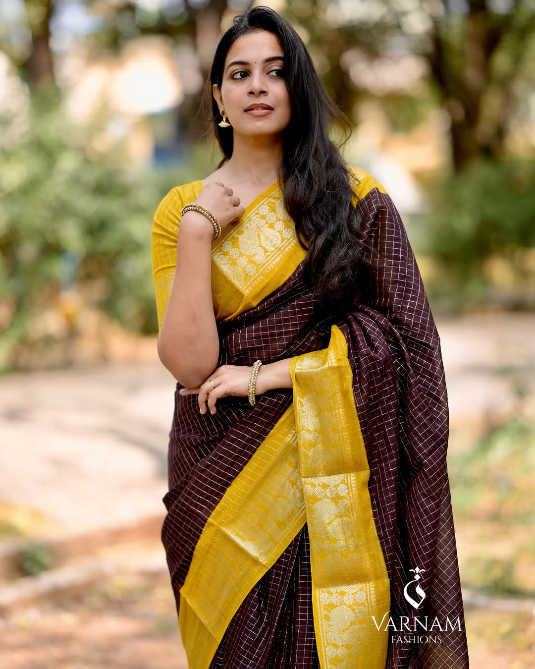 Brown With Mustard Silver Zari Kattam Sungudi Cotton Saree