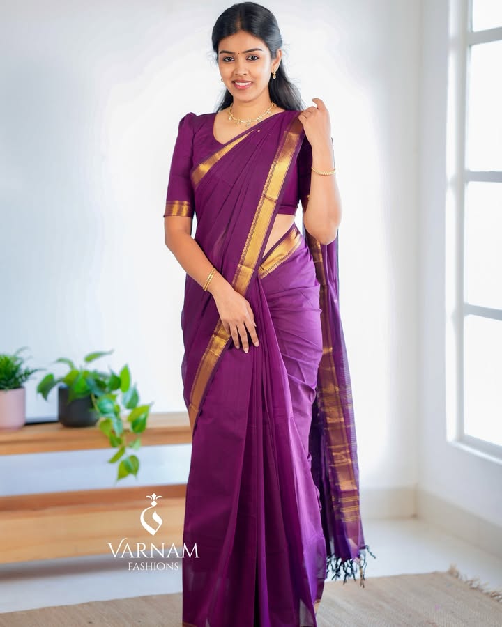 Purple With Small Zari Border Kanchi Cotton Saree