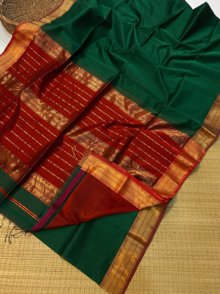 Maheshwari Silk Cotton Sarees With Contact Pallu