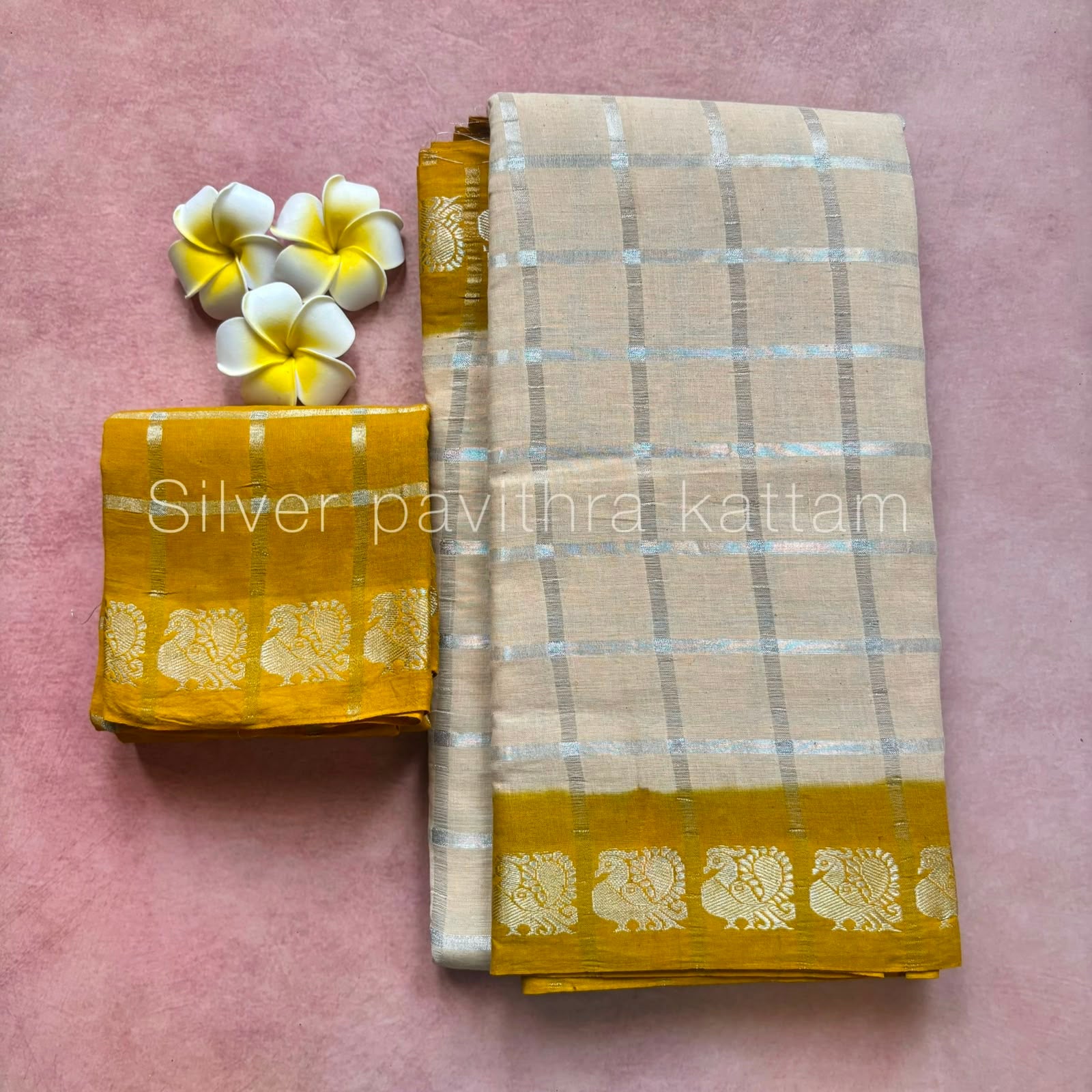 Silver Pavithra Kattam Sungudi Cotton Saree