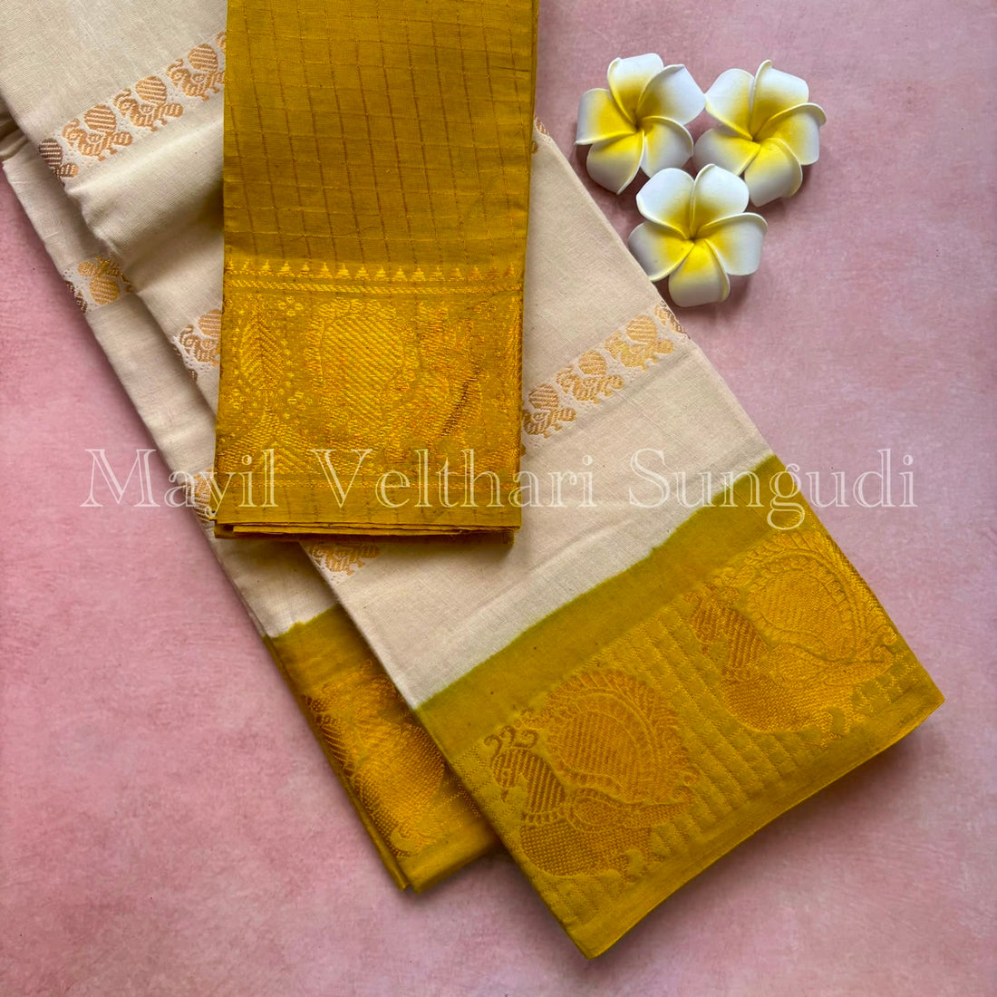 Onam Mayil Velthari Sungudi Cotton Saree
