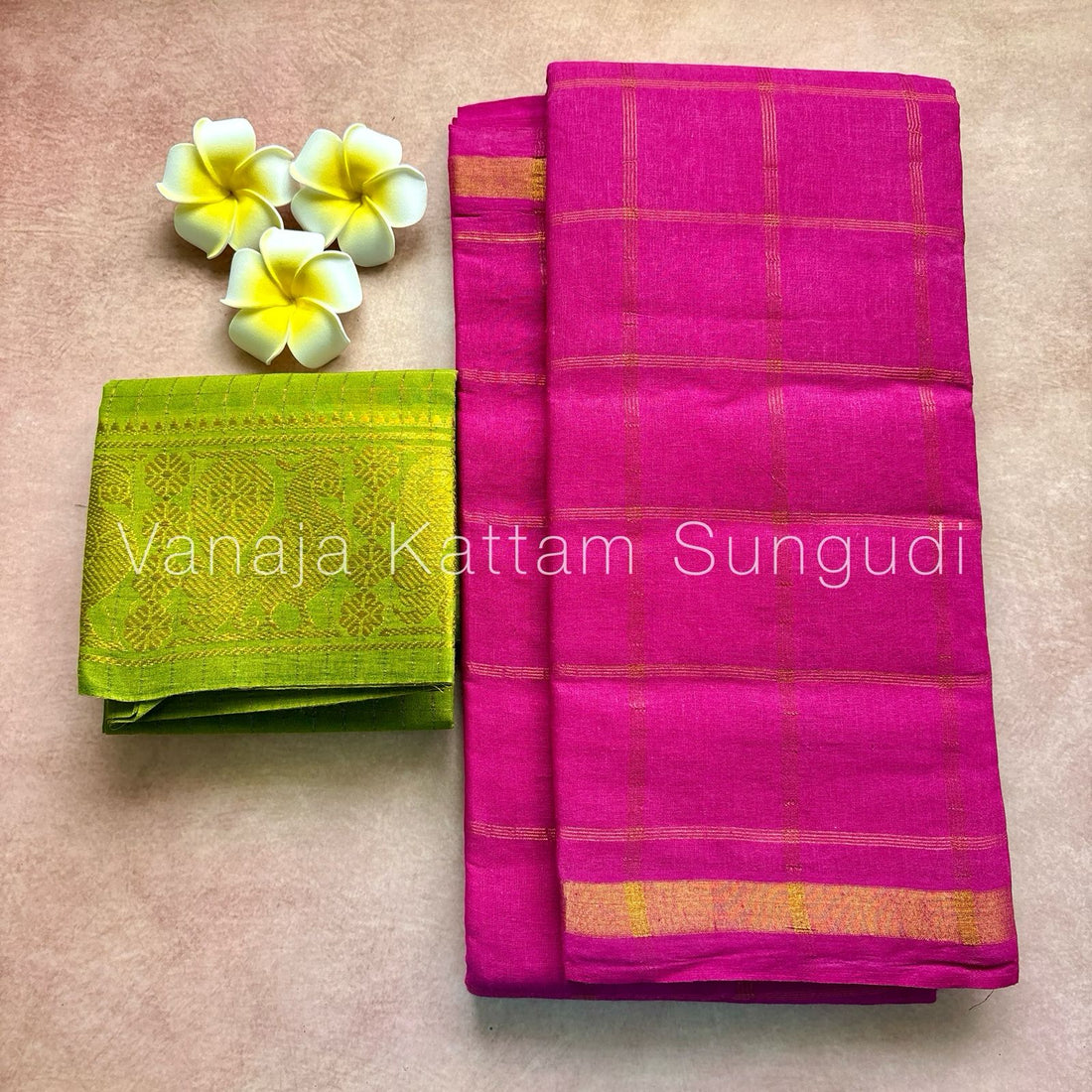 Pink Vanaja Kattam Sungudi Cotton Saree