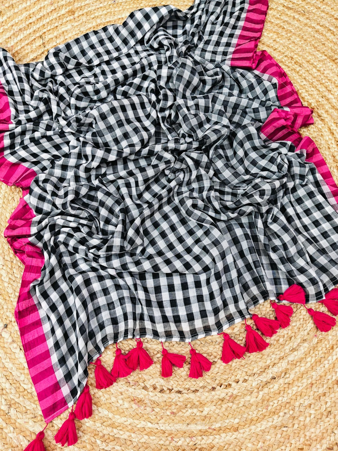 Dropbox Checks Mul Cotton Saree