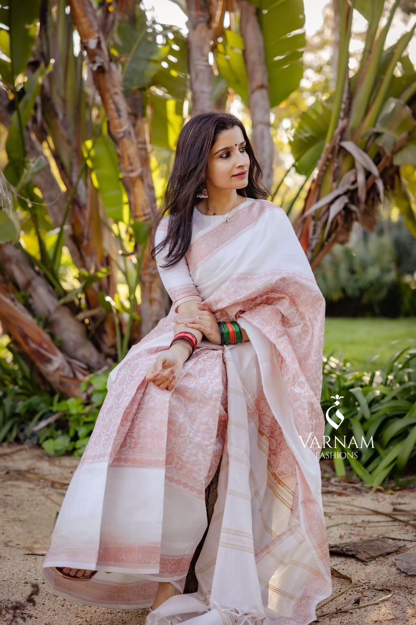 White Chinnalampattu Silk Saree