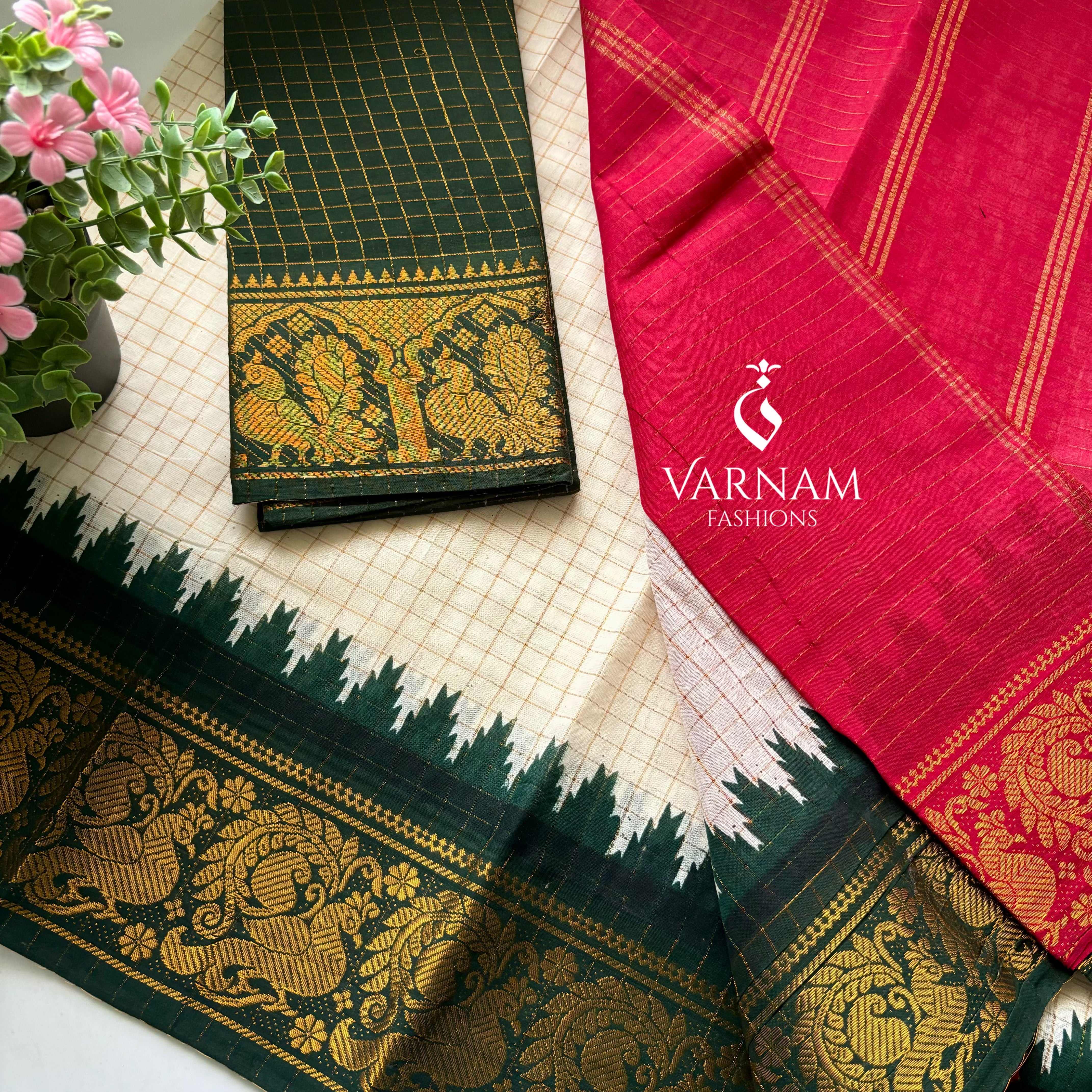 Half White Sungudi Cotton Saree With Red And Green Ganga Jamuna Border