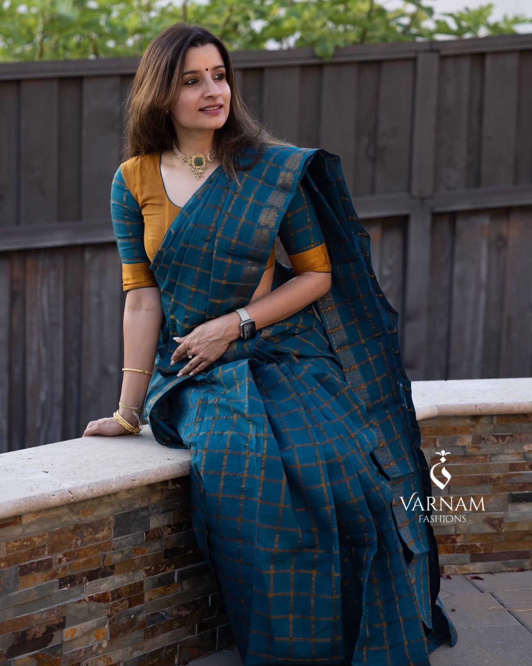 Peacock Blue Pavithra Kattam Sungudi Cotton Saree