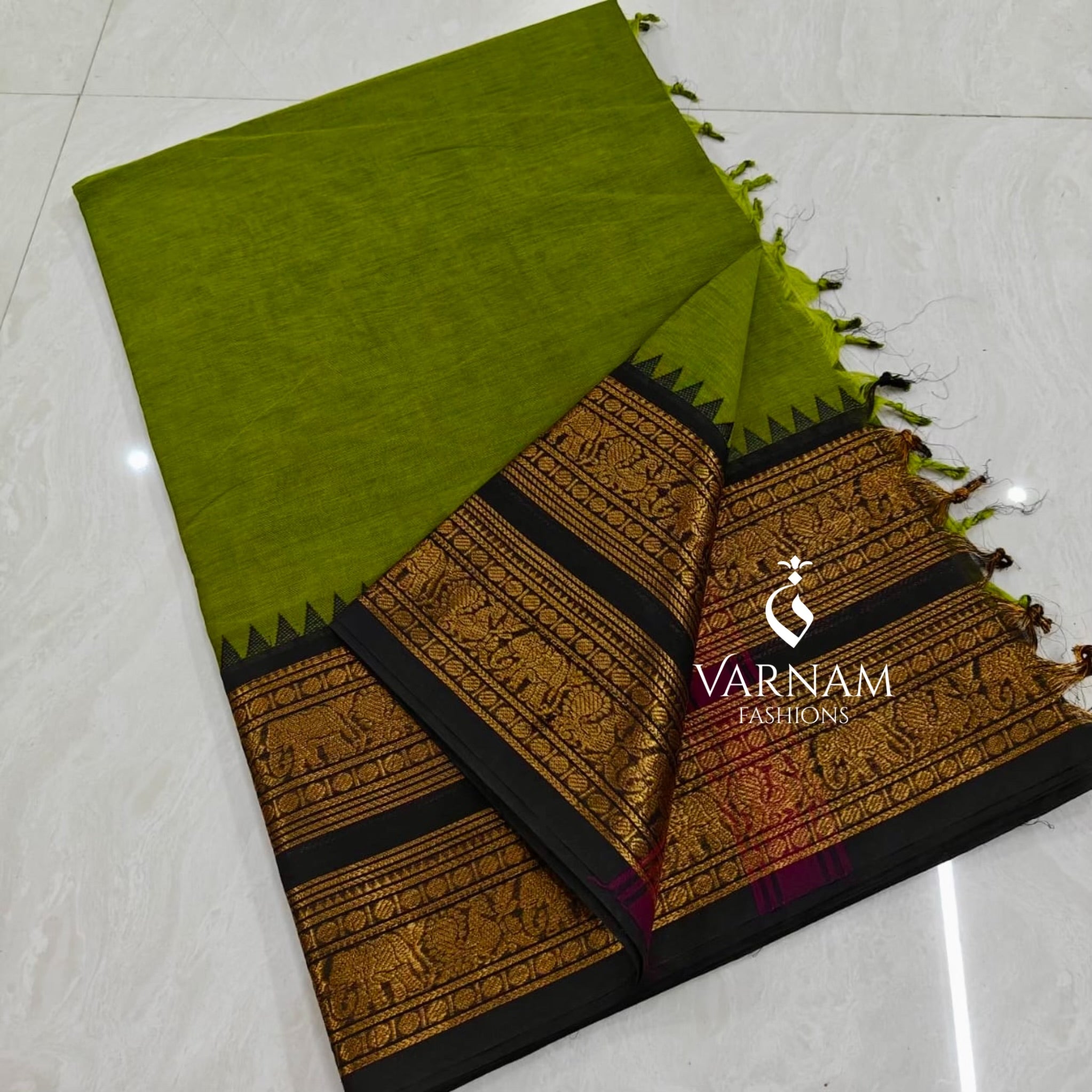Plain Kanchi Cotton Double Border Sarees