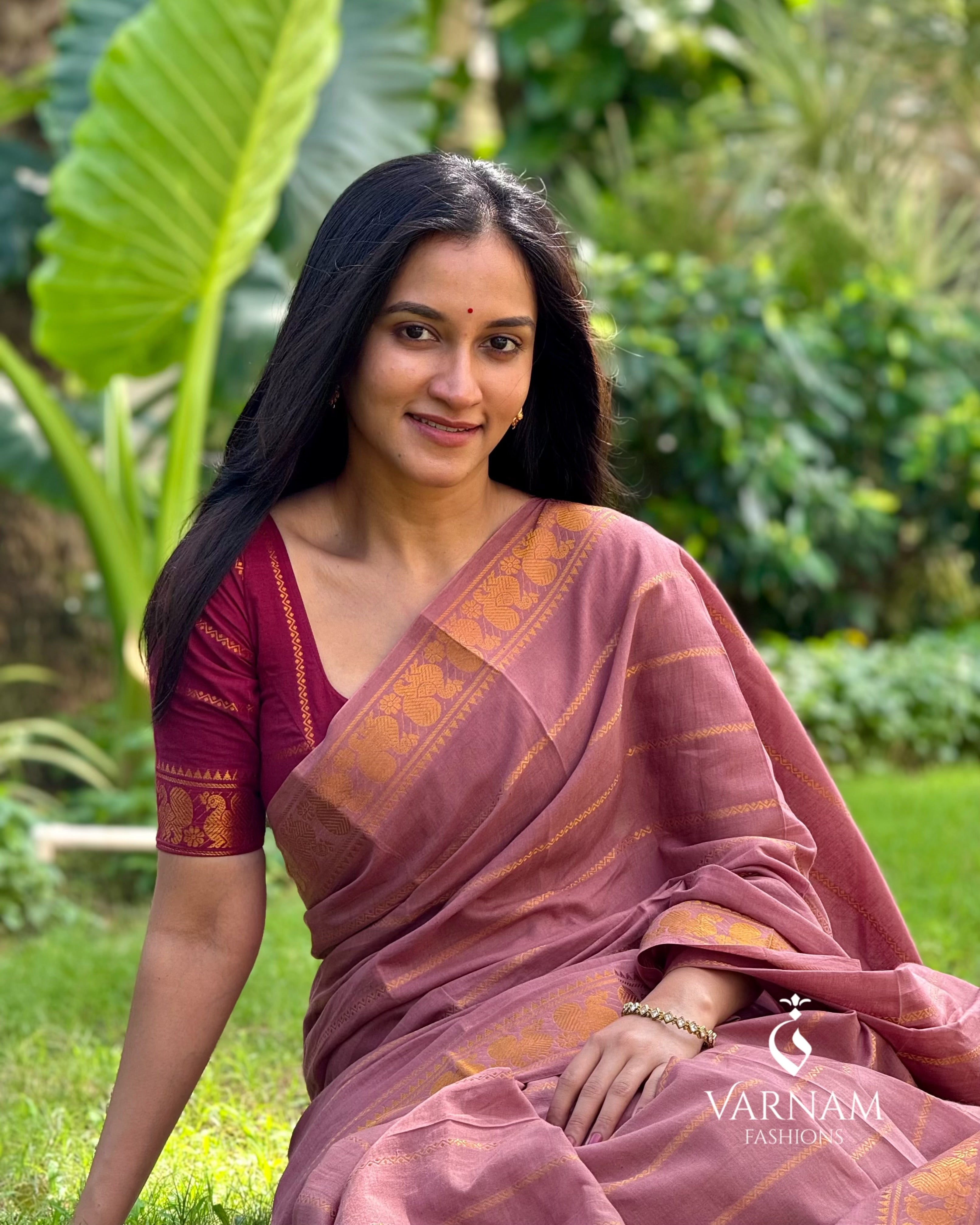 Brown Velthari Sungudi Cotton Saree