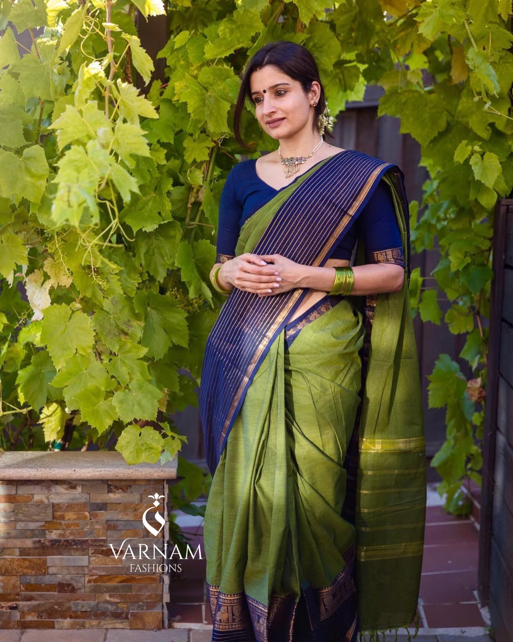 Green With Blue Vairaoosi Border Kanchi Cotton Saree