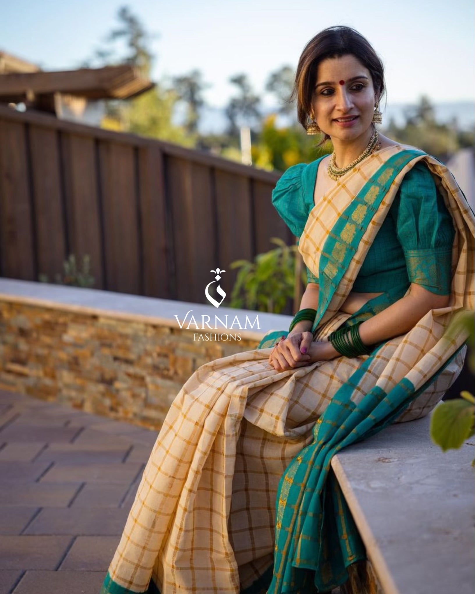 Cream With Ramagreen Pavithra Kattam Sungudi Cotton Saree