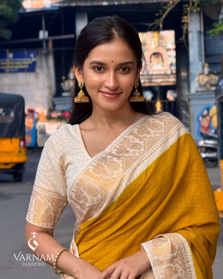 Mustard With Halfwhite Zari Kattam Sungudi Cotton Saree