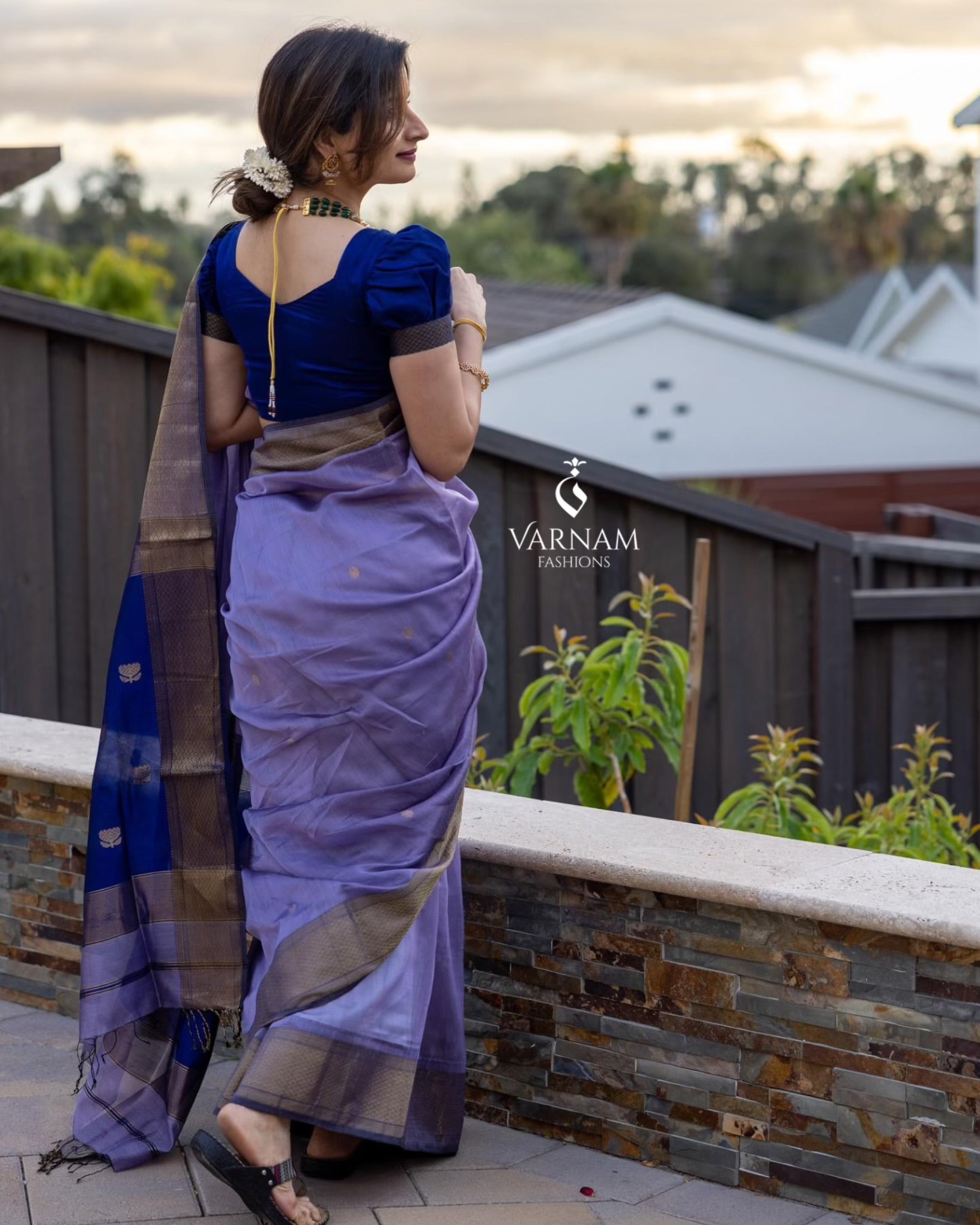 Lavender With Blue Maheshwari Silk Cotton Saree
