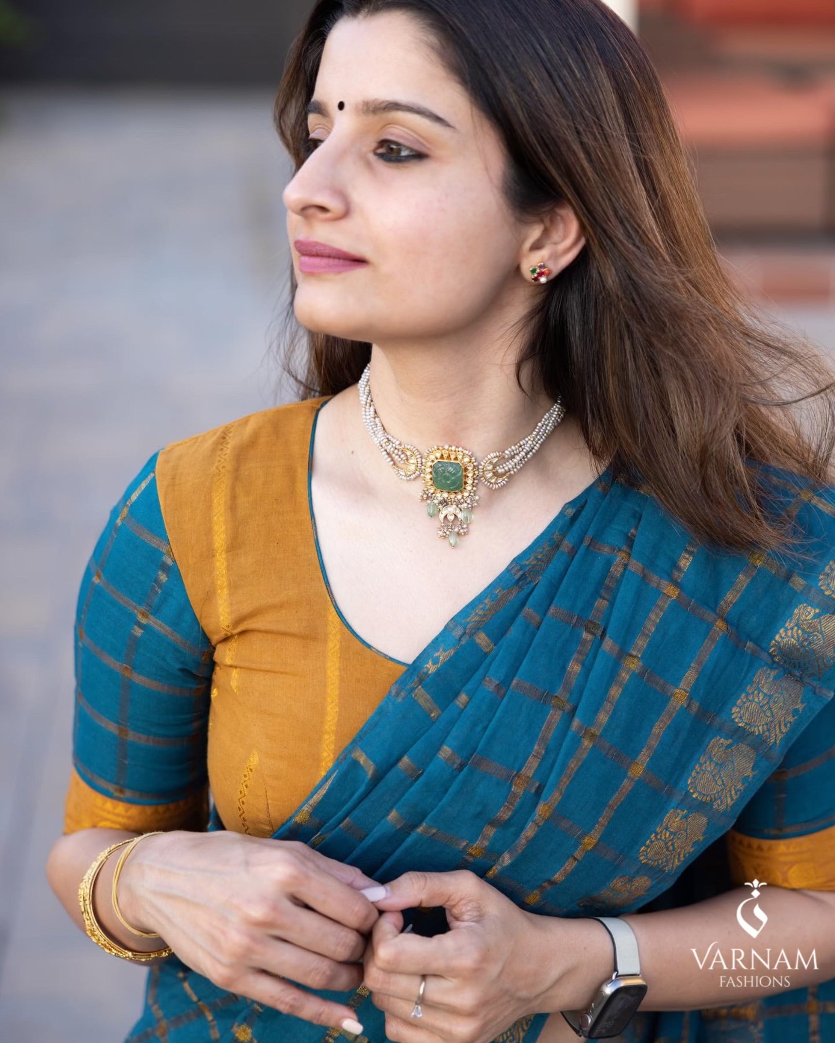 Peacock Blue Pavithra Kattam Sungudi Cotton Saree