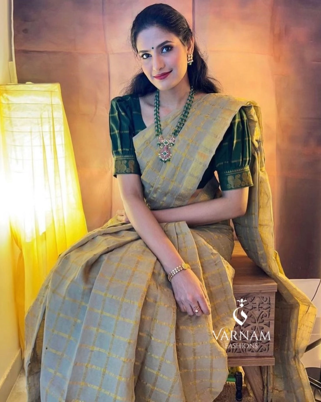 Olive Pavithra Kattam Sungudi Cotton Saree