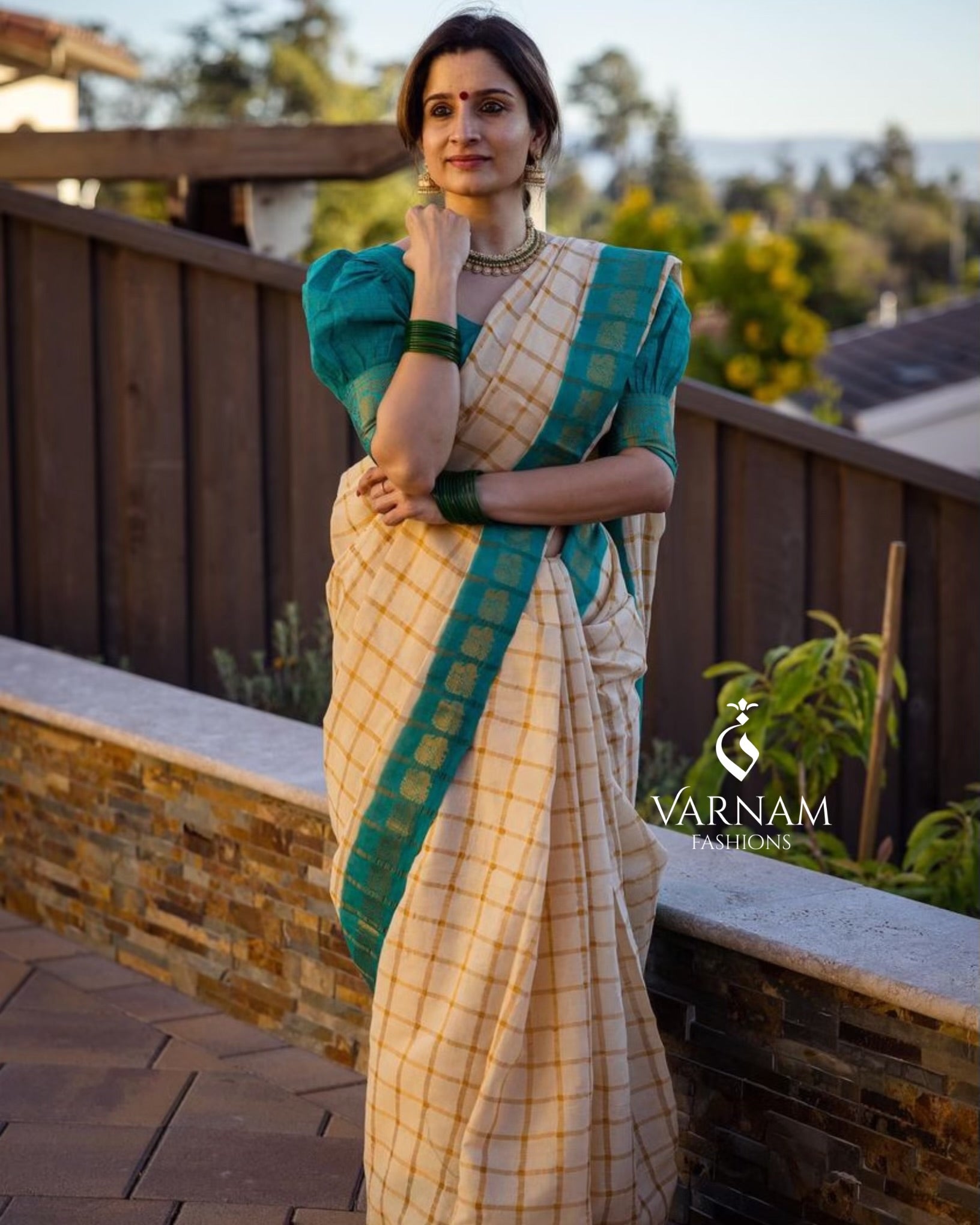 Cream With Ramagreen Pavithra Kattam Sungudi Cotton Saree