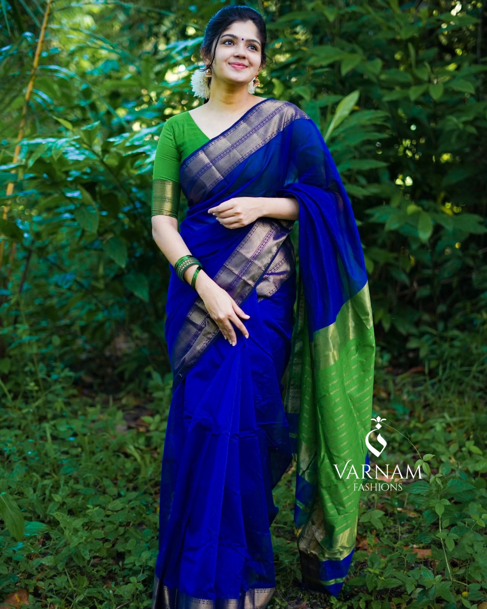 Blue and Green Maheshwari silk cotton saree