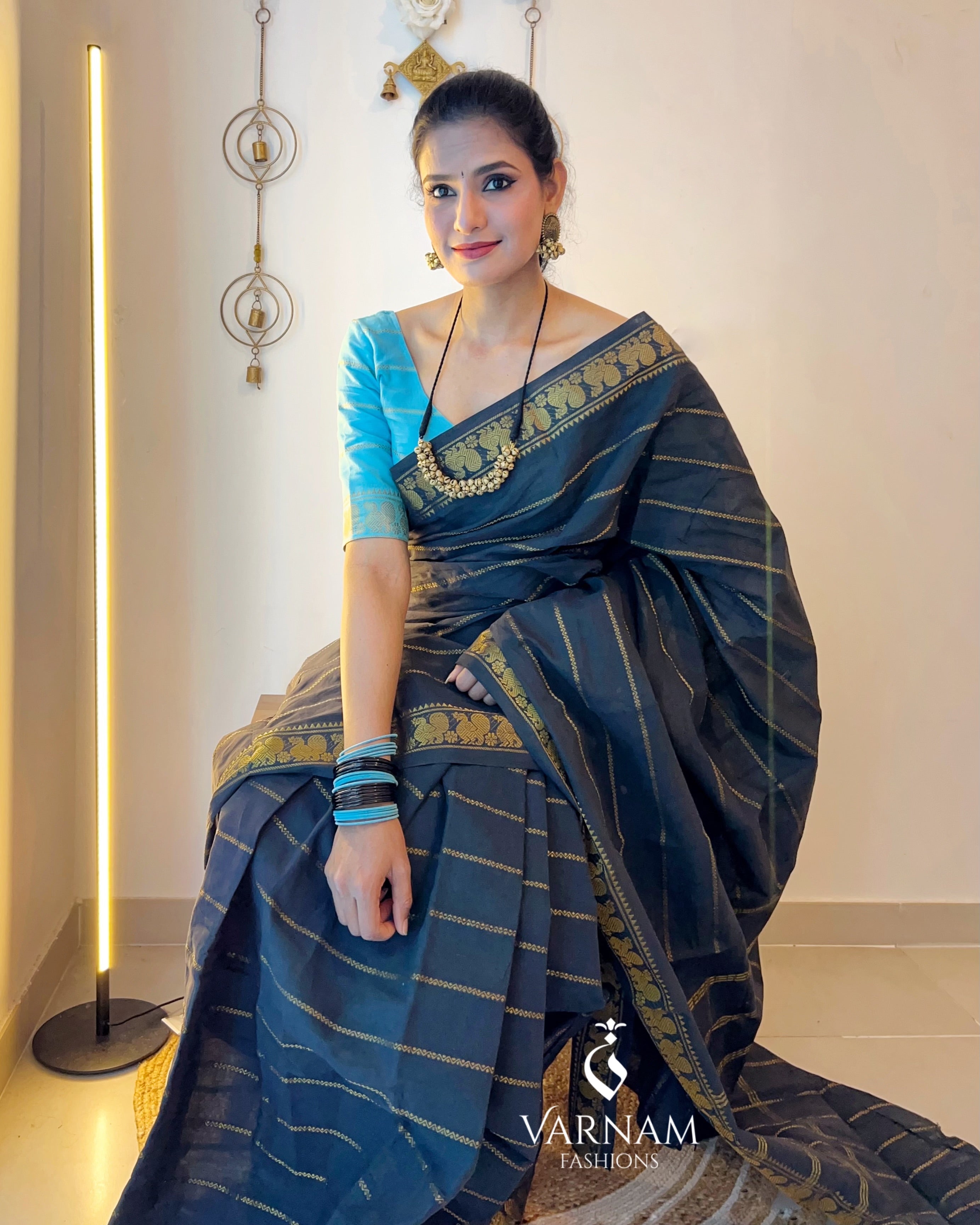 Black Velthari Sungudi Cotton Saree