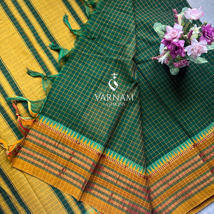 Narayanpet Cotton Saree With Checked Pattern