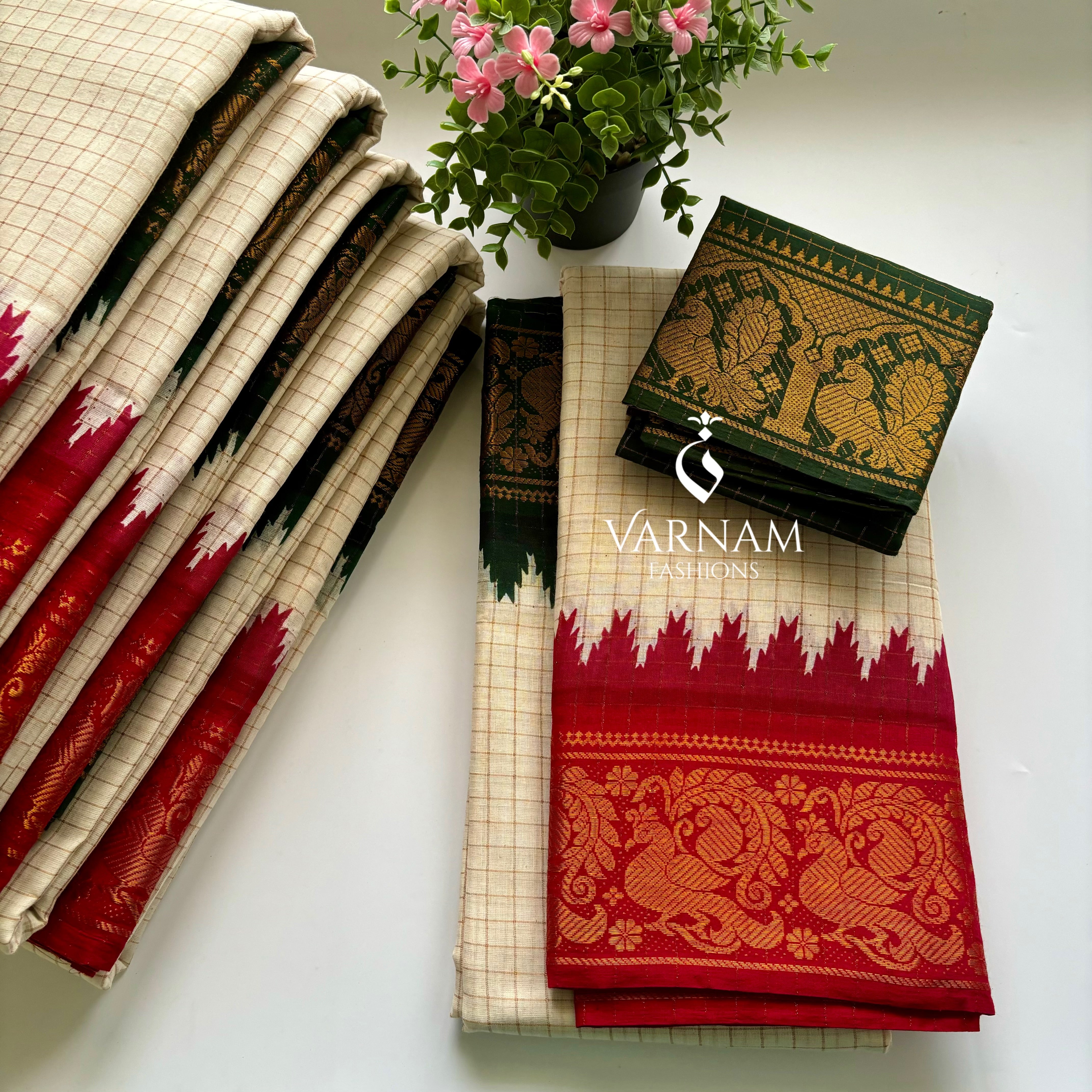 Half White Sungudi Cotton Saree With Red And Green Ganga Jamuna Border